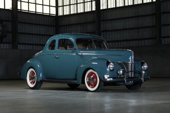 1940 FORD DELUXE COUPE