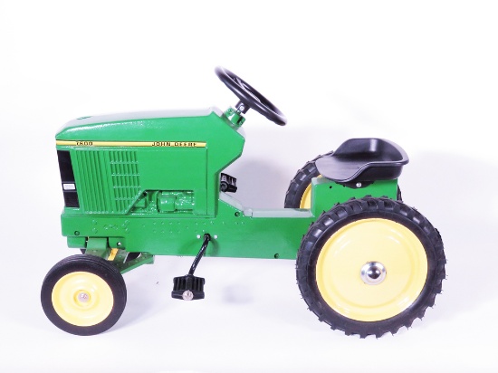 JOHN DEERE 7600 PROMOTIONAL PEDAL TRACTOR