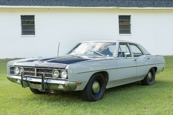 1970 FORD CUSTOM SEDAN