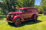 1941 FORD DELIVERY PANEL TRUCK