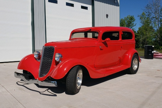 1934 FORD CUSTOM COUPE