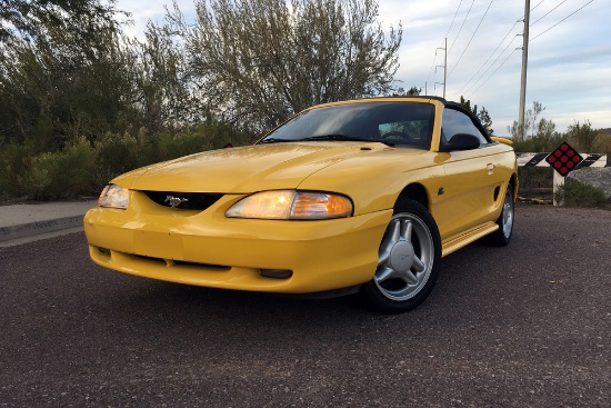 1995 FORD MUSTANG CONVERTIBLE