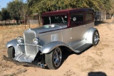 1930 CHEVROLET CUSTOM SEDAN