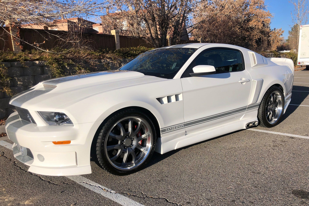 Custom 12 sales ford mustang