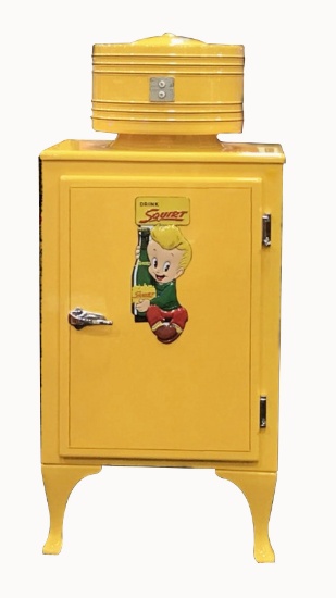 1930S GENERAL ELECTRIC REFRIGERATOR IN SQUIRT THEME