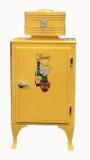 1930S GENERAL ELECTRIC REFRIGERATOR IN SQUIRT THEME