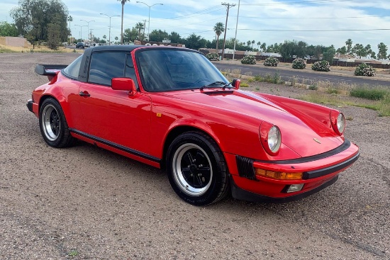 1985 PORSCHE 911 TARGA