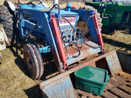 Ford 4000 w/ loader