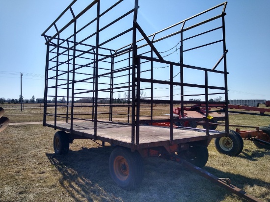 Thrower Hay Wagon Rack