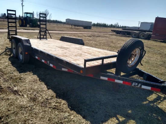 2013 Flatbed Trailer 20'