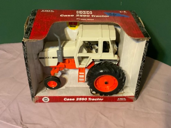 Ertl Case 2590 Tractor