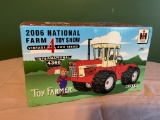 Ertl 2006 natio+B2:B101nal Farm Toy Show IH 4366 Ertl Toy Farmer NIB