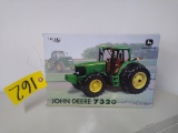 2005 Farm ShowJohn Deere 7320  Seventh in a series Limited Edition 1 of 2,000