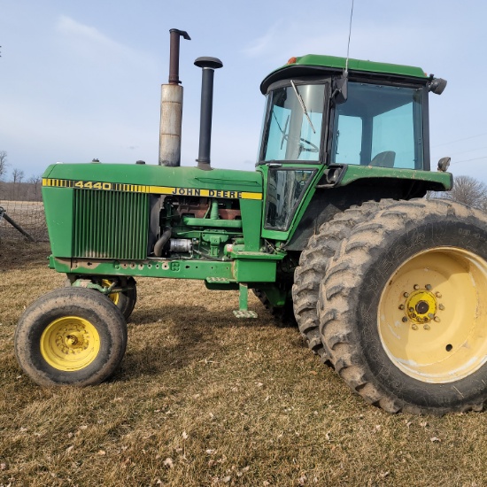 JD Tractors & Equip -Family Farm Equipment