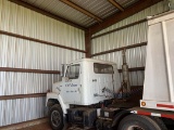 1977 S-2200 International Semi Truck-Tractor