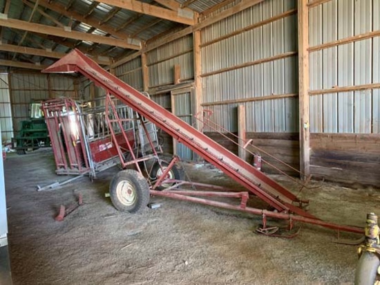 Graves Hay Elevator