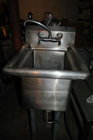 KIEFER INDUSTRY 20" SINGLE COMPARTMENT SINK,