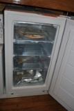 FOUR DRAWER MINI FREEZER, (INTERIOR DRAWERS)