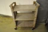 PLASTIC RUBBERMAID CART