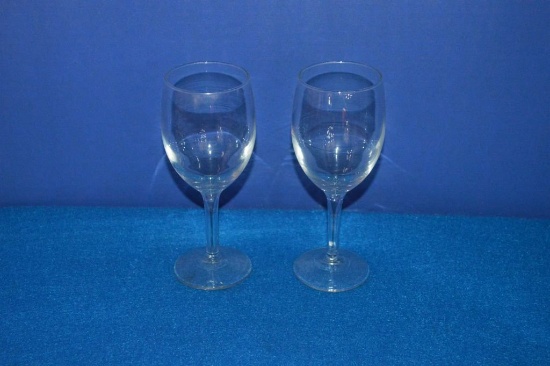 BOX OF (24) 8 OZ LIBBEY WINE GLASSES
