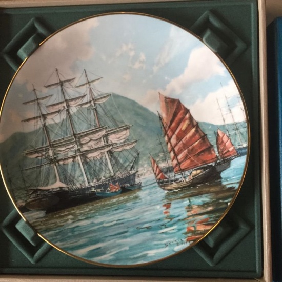 ROYAL DOULTON COLLECTORS INTERNATIONAL COLLECTORS