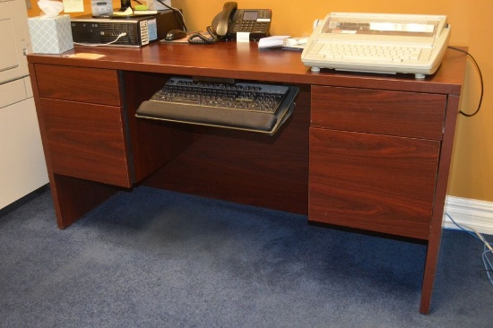 CHERRY WOODGRAIN DESK, 5'L x 2'D, FOUR DRAWERS AND