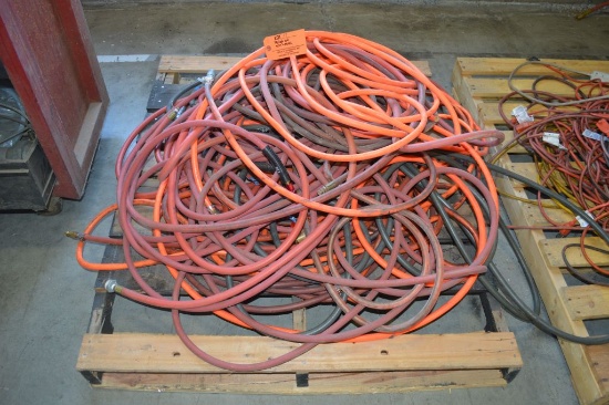 PALLET OF AIR HOSES