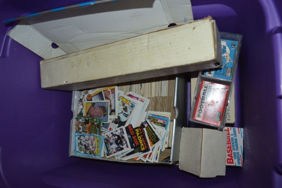 100'S OF BASEBALL CARDS IN BIN