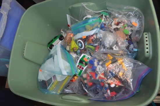 MISC. TOY LOT IN GREEN BIN