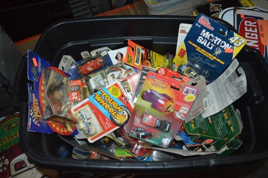 NEW PACKAGED HOTWHEELS, MATCHBOX IN BIN