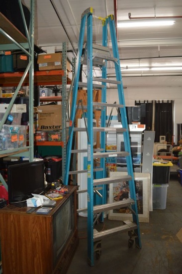 10' DOUBLE SIDED FIBERGLASS STEP LADDER ON CASTERS