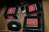 BOX OF WIRE BRUSHES FOR DRILLS