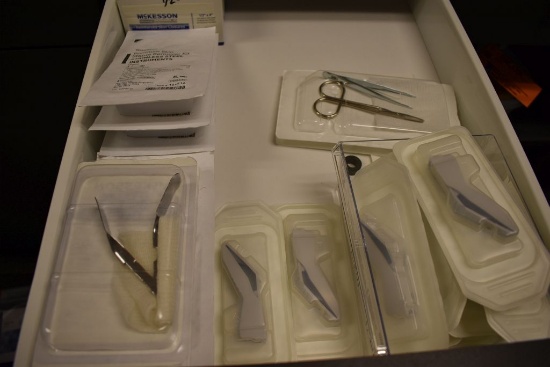 SKIN STAPLER AND REMOVERS AND SUTURE REMOVAL KITS,