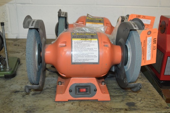 CENTRAL MACHINERY 8" BENCH GRINDER, MODEL 39798, 3/4 H.P.