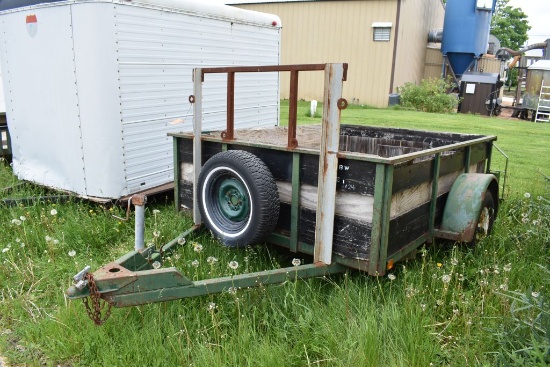 SINGLE AXLE STEEL TRAILER 8'6" x 6' WITH WOOD RAMPS