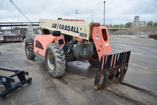 2004 JLG GRADALL TELESCOPIC HANDLER, MODEL G9-43A,