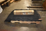(7) RUBBER MACHINE MATS