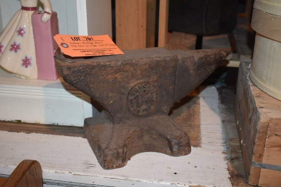 VULCAN VINTAGE ANVIL, 7 1/2" TALL, 6" WIDE AND 14" LONG