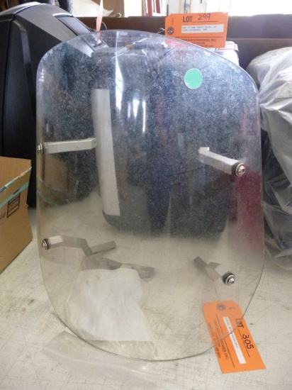 SUZUKI M109 WINDSHIELD