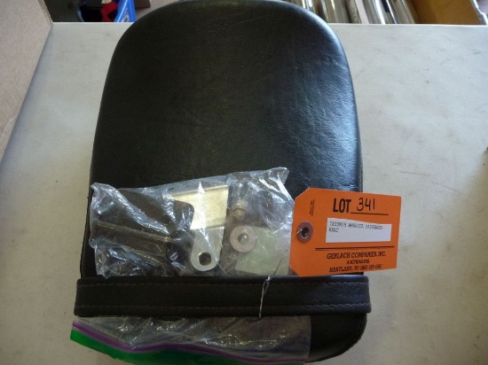 TRIUMPH AMERICA PASSENGER SEAT