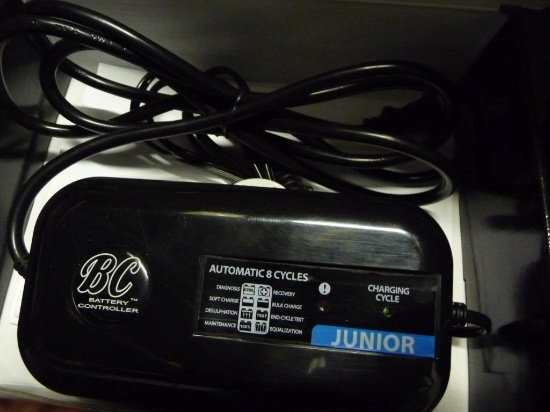 BC BATTERY CONTROLLER CHARGER AND MAINTAINER
