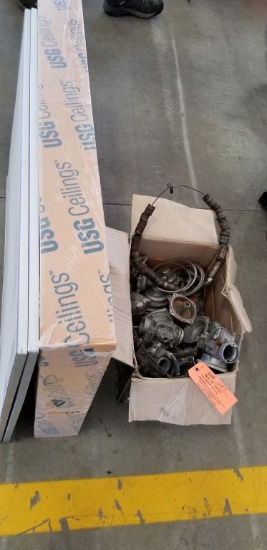 BOX OF BMW AIRHEAD BING CARBS