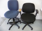 (2) CHAIRS, (1) BLACK AND (1) BLUE