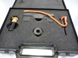 BMW SPECIALTY TOOL WITH CASE 110770
