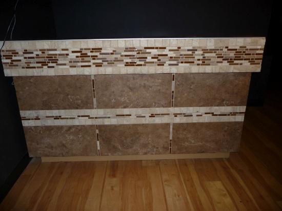 6' x 30" RECEPTION COUNTER,