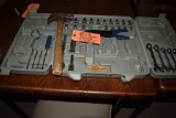 PARTIAL TOOL SET IN PLASTIC CASE