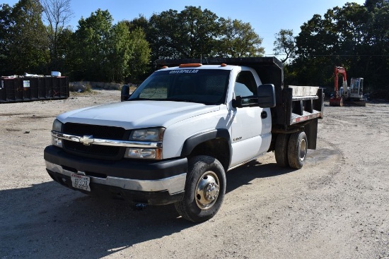 (2003) CHEVROLET SILVERADO 3500 CONTRACTORS DUMP TRUCK