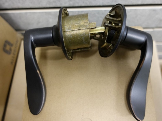 APPROX. (25) SCHLAGE BRONZE DUAL OPTION LATCH HANDLES