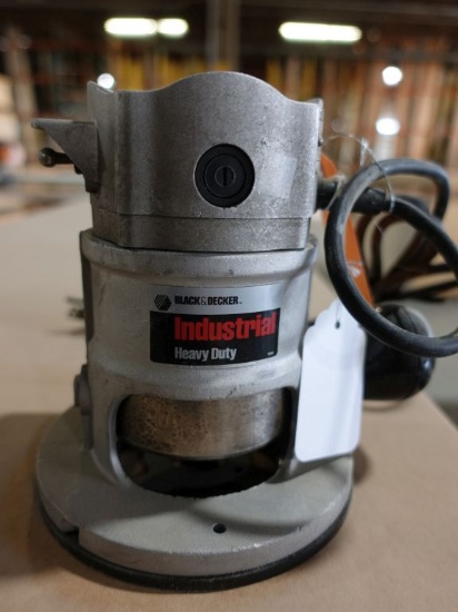 BLACK & DECKER INDUSTRIAL ROUTER