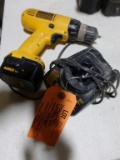 DEWALT 12 VOLT CORDLESS DRILL WITH BATTERY AND CHARGER